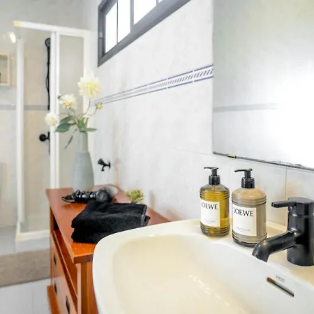 Cozy Studio In Playa Honda Beach 度假居 宏达海滩