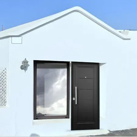 בית נופש Cozy Studio In Playa Honda Beach